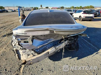Zdjęcie 6 z 13 samochodu: 2018 HONDA ACCORD SPORT VIN:1HGCV1F35JA022482 - miniatura