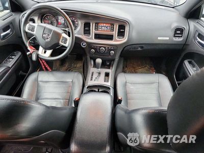 Zdjęcie 8 z 12 samochodu: 2011 DODGE CHARGER VIN:2B3CL3CG8BH547872 - miniatura
