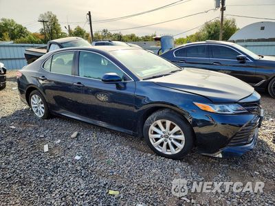 Czwarte zdjęcie samochodu z boku: 2018 TOYOTA CAMRY LE VIN:JTNB11HK9J3020034 - miniatura