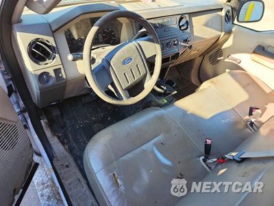 Zdjęcie 8 z 13 samochodu: 2008 FORD F250 SUPER DUTY VIN:1FTNF205X8EE05776 - miniatura