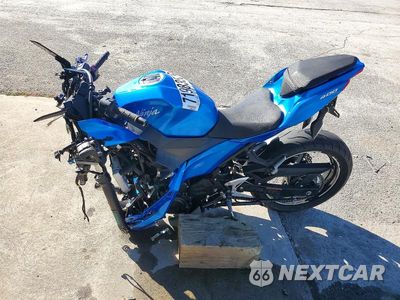 Trzecie zdjęcie samochodu z tyłu: 2018 KAWASAKI EX400 VIN:JKAEXKH19JDA12018 - miniatura