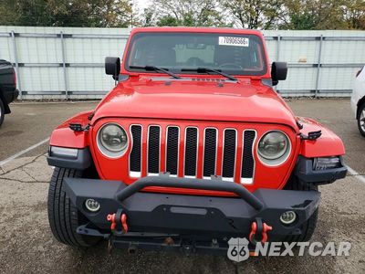 Piąte zdjęcie samochodu w środku: 2020 JEEP WRANGLER UNLIMITED SAHARA VIN:1C4HJXEN4LW293951 - miniatura
