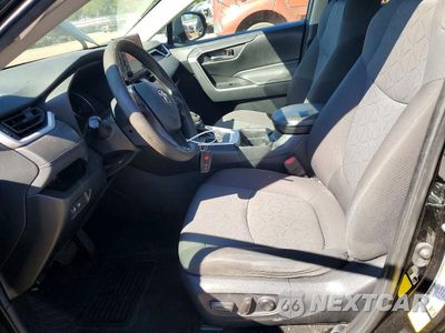 Zdjęcie 7 z 12 samochodu: 2021 TOYOTA RAV4 XLE VIN:2T3W1RFV9MC100499 - miniatura