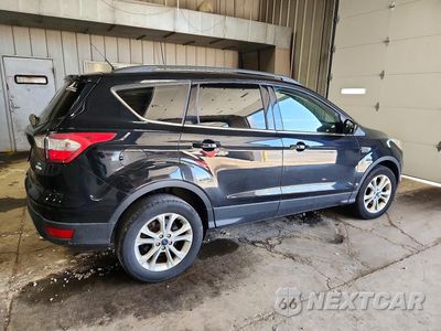 Trzecie zdjęcie samochodu z tyłu: 2017 FORD ESCAPE SE VIN:1FMCU0GD7HUB77879 - miniatura