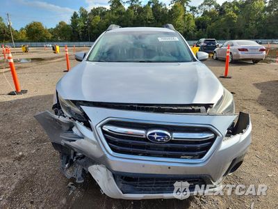 Piąte zdjęcie samochodu w środku: 2019 SUBARU OUTBACK 2.5I LIMITED VIN:4S4BSANC3K3223657 - miniatura