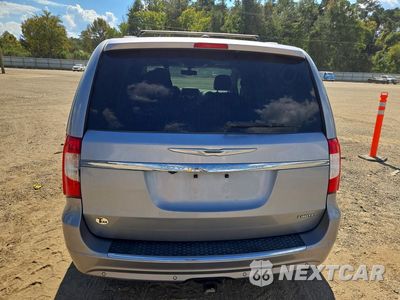 Zdjęcie 6 z 13 samochodu: 2016 CHRYSLER TOWN & COUNTRY LIMITED VIN:2C4RC1JG6GR150761 - miniatura