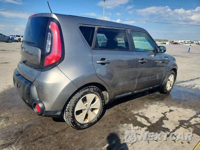 Trzecie zdjęcie samochodu z tyłu: 2016 KIA SOUL BASE VIN:KNDJN2A2XG7372335 - miniatura