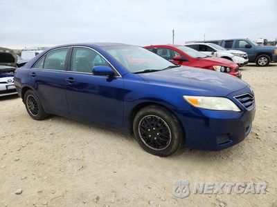 Czwarte zdjęcie samochodu z boku: 2011 TOYOTA CAMRY LE VIN:4T1BF3EK0BU695686 - miniatura