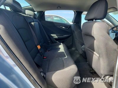Zdjęcie 10 z 12 samochodu: 2017 CHEVROLET MALIBU LT VIN:1G1ZE5STXHF282498 - miniatura