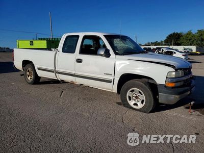 Czwarte zdjęcie samochodu z boku: 2002 CHEVROLET SILVERADO C1500 VIN:1GCEC19V62E173528 - miniatura