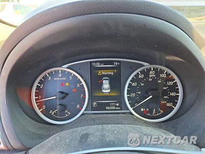 Zdjęcie 9 z 12 samochodu: 2017 NISSAN SENTRA SV VIN:3N1AB7AP3HY378501 - miniatura