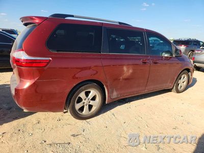 Trzecie zdjęcie samochodu z tyłu: 2016 TOYOTA SIENNA LE VIN:5TDKK3DC8GS708092 - miniatura