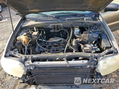 Zdjęcie 12 z 13 samochodu: 2005 FORD ESCAPE VIN:1FMYU92Z75DA03836 - miniatura