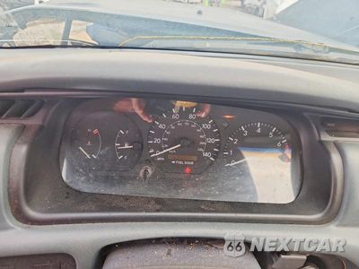 Zdjęcie 9 z 12 samochodu: 2000 TOYOTA CAMRY CE VIN:4T1BG22K8YU758571 - miniatura