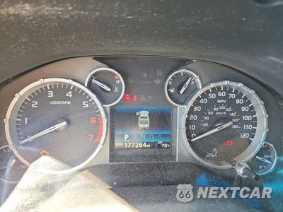 Zdjęcie 9 z 12 samochodu: 2016 TOYOTA TUNDRA SR5 VIN:5TFUW5F17GX541352 - miniatura