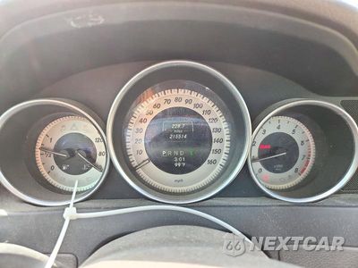 Zdjęcie 9 z 12 samochodu: 2014 MERCEDES-BENZ C 250 VIN:WDDGF4HB3EA938673 - miniatura