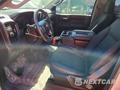 Zdjęcie 7 z 12 samochodu: 2022 CHEVROLET SILVERADO C1500 VIN:3GCNAAED8NG661251 - miniatura
