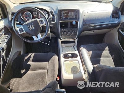 Zdjęcie 8 z 14 samochodu: 2014 DODGE GRAND CARAVAN SXT VIN:2C4RDGCG6ER320076 - miniatura