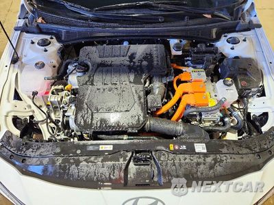 Zdjęcie 11 z 12 samochodu: 2026 HYUNDAI ELANTRA HYBRID BLUE VIN:KMHLM4DJ7TU190352 - miniatura