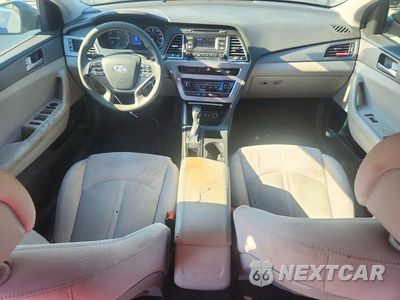 Zdjęcie 8 z 12 samochodu: 2015 HYUNDAI SONATA SE VIN:5NPE24AFXFH095253 - miniatura
