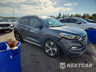 Czwarte zdjęcie samochodu z boku: 2017 HYUNDAI TUCSON SPORT VIN:KM8J3CA29HU389363 - miniatura