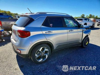 Trzecie zdjęcie samochodu z tyłu: 2023 HYUNDAI VENUE SEL VIN:KMHRC8A31PU234054 - miniatura