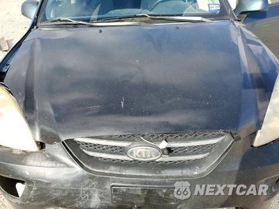 Zdjęcie 12 z 14 samochodu: 2009 KIA RONDO BASE VIN:KNAFG528897252781 - miniatura