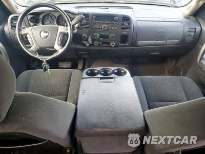 Zdjęcie 8 z 12 samochodu: 2008 CHEVROLET SILVERADO K1500 VIN:3GCEK133X8G290542 - miniatura