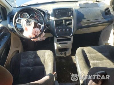 Zdjęcie 8 z 13 samochodu: 2016 DODGE GRAND CARAVAN SE VIN:2C4RDGBG4GR170327 - miniatura