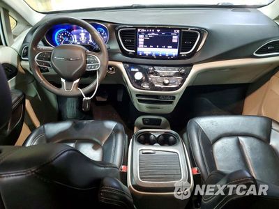 Zdjęcie 8 z 14 samochodu: 2023 CHRYSLER PACIFICA TOURING L VIN:2C4RC1BG4PR560506 - miniatura