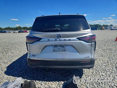 Zdjęcie 6 z 14 samochodu: 2023 TOYOTA SIENNA XLE VIN:5TDJRKEC3PS148465 - miniatura