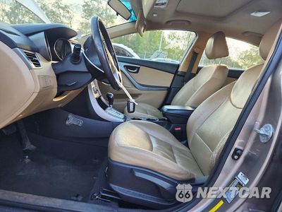 Zdjęcie 7 z 12 samochodu: 2011 HYUNDAI ELANTRA LIMITED VIN:5NPDH4AE5BH051429 - miniatura