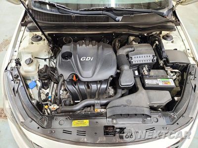 Zdjęcie 11 z 12 samochodu: 2013 KIA OPTIMA LX VIN:KNAGM4A72D5351746 - miniatura