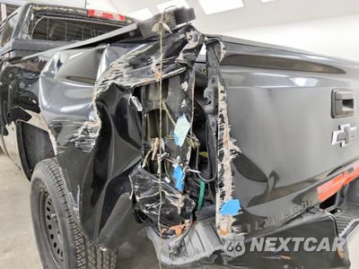 Zdjęcie 6 z 12 samochodu: 2018 CHEVROLET SILVERADO C1500 CUSTOM VIN:1GCRCPEH9JZ200278 - miniatura