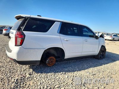Trzecie zdjęcie samochodu z tyłu: 2023 CHEVROLET TAHOE C1500 VIN:1GBSCLED8PR161932 - miniatura