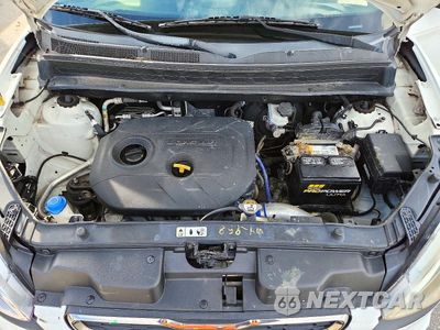 Zdjęcie 12 z 13 samochodu: 2013 KIA SOUL + VIN:KNDJT2A65D7585648 - miniatura