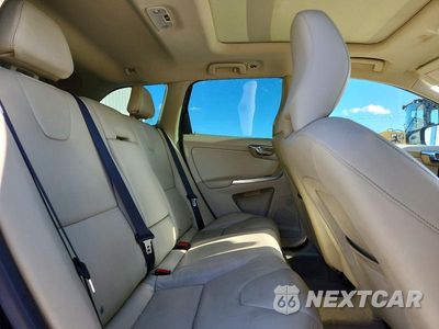 Zdjęcie 11 z 13 samochodu: 2016 VOLVO XC60 T5 PREMIER VIN:YV4612RK6G2830162 - miniatura