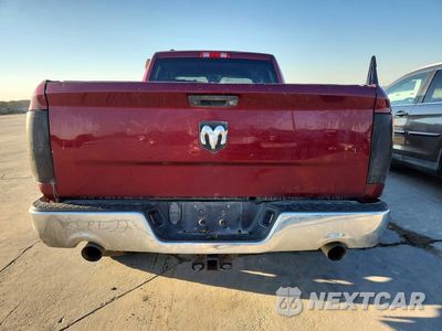 Zdjęcie 6 z 12 samochodu: 2018 RAM 1500 ST VIN:1C6RR7FG3JS198435 - miniatura