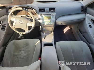 Zdjęcie 8 z 12 samochodu: 2007 TOYOTA CAMRY HYBRID VIN:JTNBB46K173042717 - miniatura