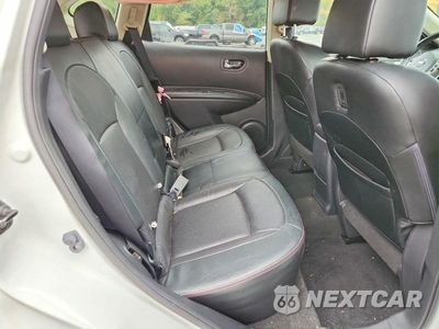 Zdjęcie 11 z 13 samochodu: 2012 NISSAN ROGUE S VIN:JN8AS5MV2CW403470 - miniatura