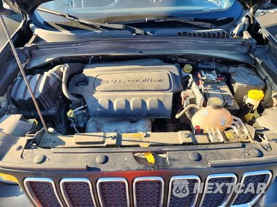 Zdjęcie 11 z 13 samochodu: 2019 JEEP RENEGADE LATITUDE VIN:ZACNJBBB2KPK76798 - miniatura
