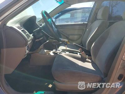 Zdjęcie 7 z 13 samochodu: 2001 HONDA CIVIC LX VIN:2HGES165X1H560129 - miniatura