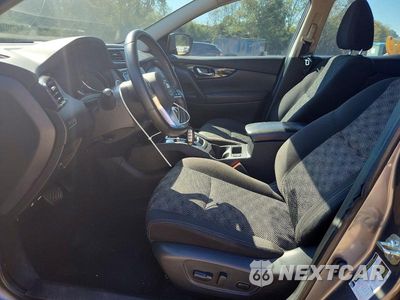 Zdjęcie 7 z 12 samochodu: 2018 NISSAN ROGUE SPORT SV VIN:JN1BJ1CP9JW187826 - miniatura