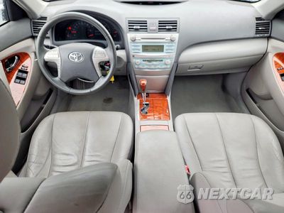 Zdjęcie 8 z 13 samochodu: 2009 TOYOTA CAMRY XLE VIN:4T4BE46K49R117954 - miniatura