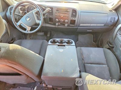 Zdjęcie 8 z 12 samochodu: 2013 CHEVROLET SILVERADO C1500 LT VIN:3GCPCSEA3DG295941 - miniatura