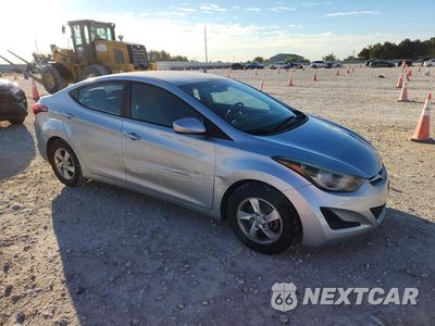 Czwarte zdjęcie samochodu z boku: 2014 HYUNDAI ELANTRA SE VIN:5NPDH4AE1EH483617 - miniatura
