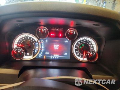 Zdjęcie 9 z 12 samochodu: 2015 RAM 1500 SLT VIN:1C6RR7LTXFS775468 - miniatura