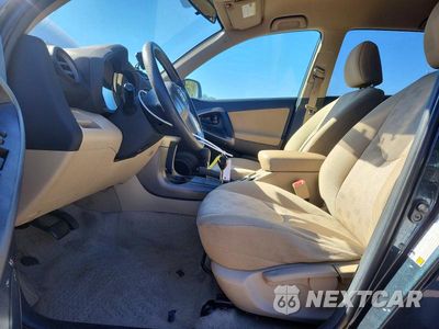 Zdjęcie 7 z 13 samochodu: 2011 TOYOTA RAV4 BASE VIN:2T3ZF4DV7BW075487 - miniatura