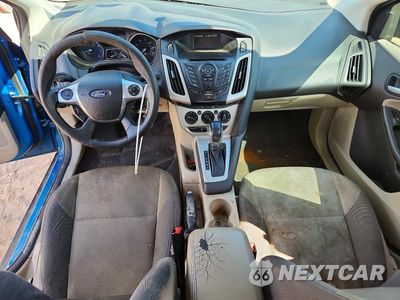Zdjęcie 8 z 12 samochodu: 2014 FORD FOCUS SE VIN:1FADP3F25EL117494 - miniatura