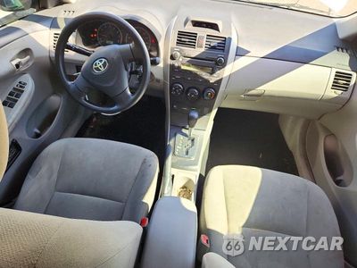 Zdjęcie 8 z 13 samochodu: 2013 TOYOTA COROLLA L VIN:2T1BU4EE8DC103591 - miniatura